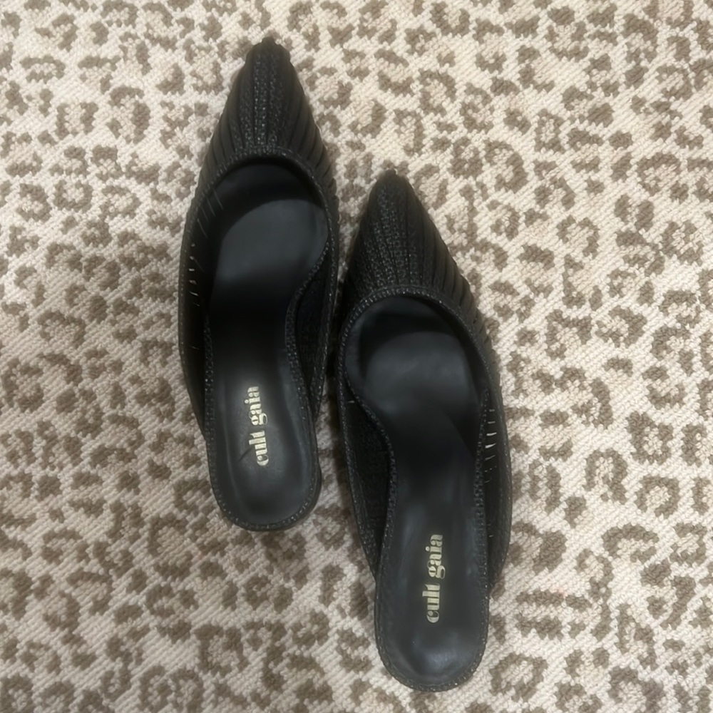 Cult Gaia leather mules 36